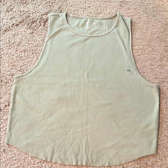 American Eagle Outfitters Green Sleeveless Crop Muscle Tee - Picture 1 of 2